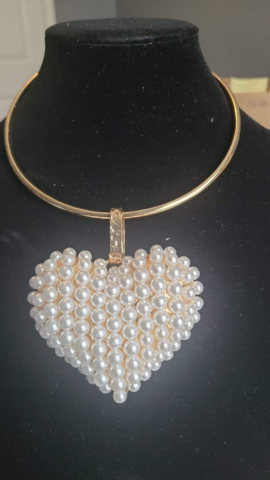 Pearl Heart Choker