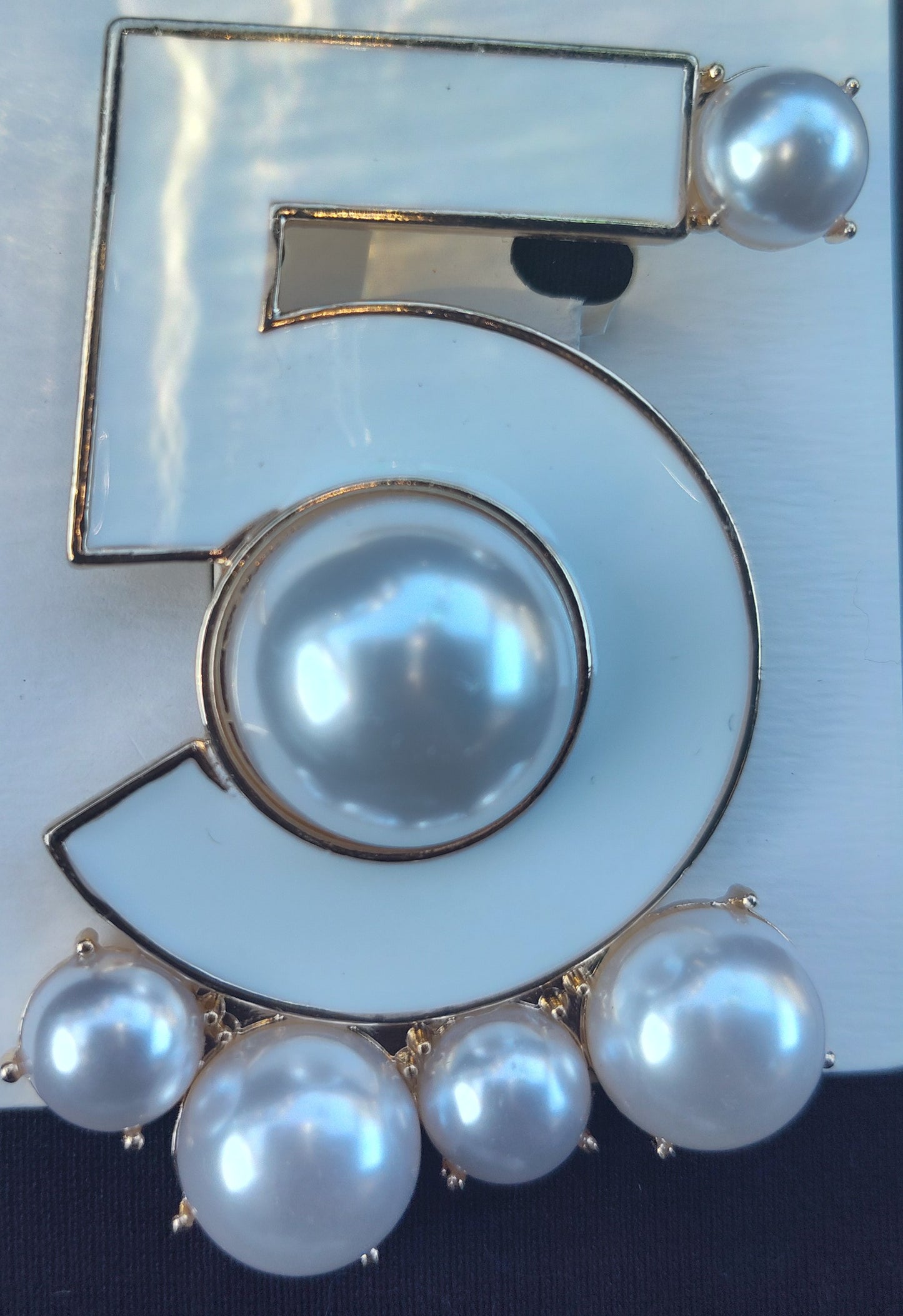 5 Pearl Brooches