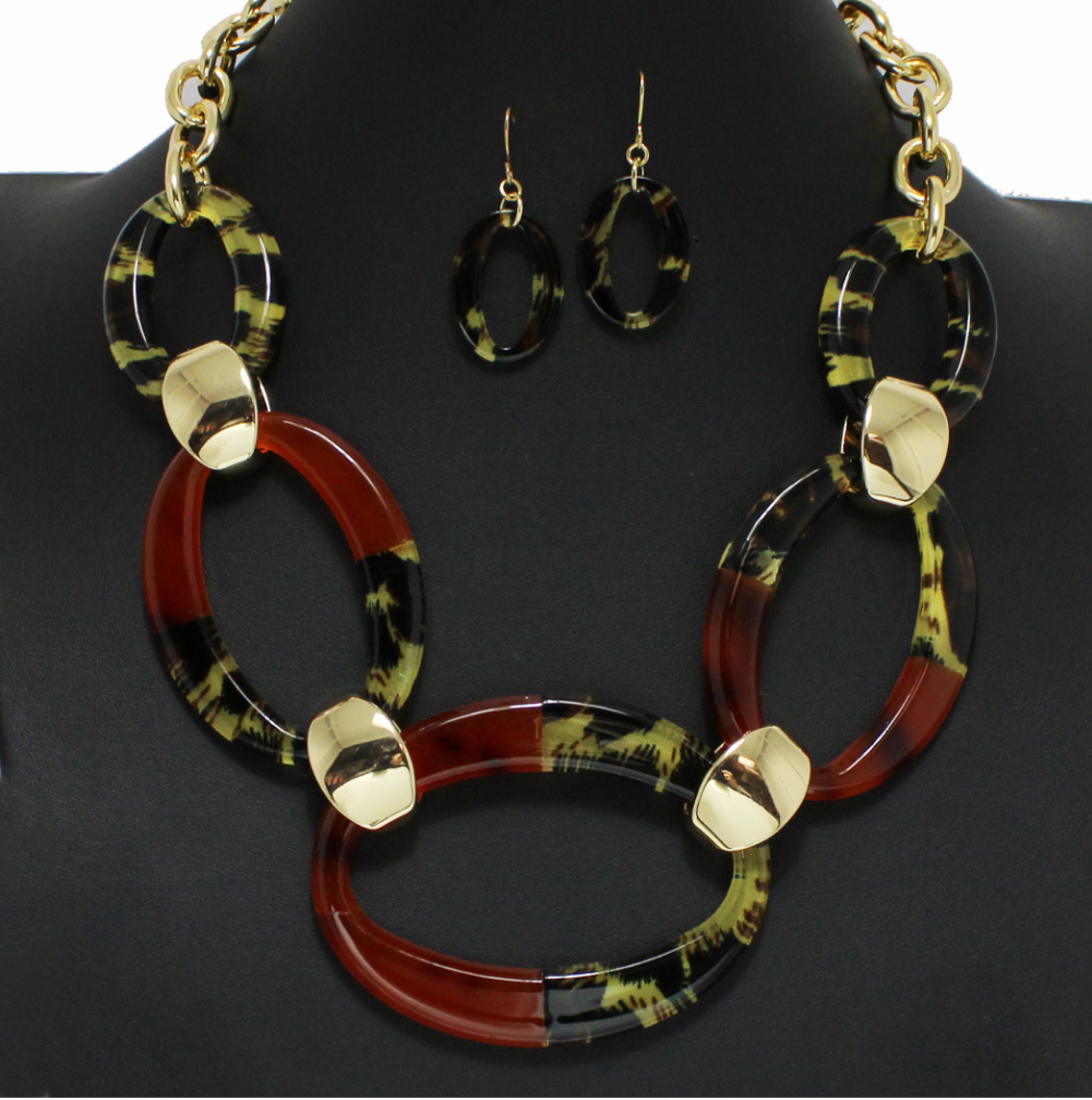 Geometric Necklace Set