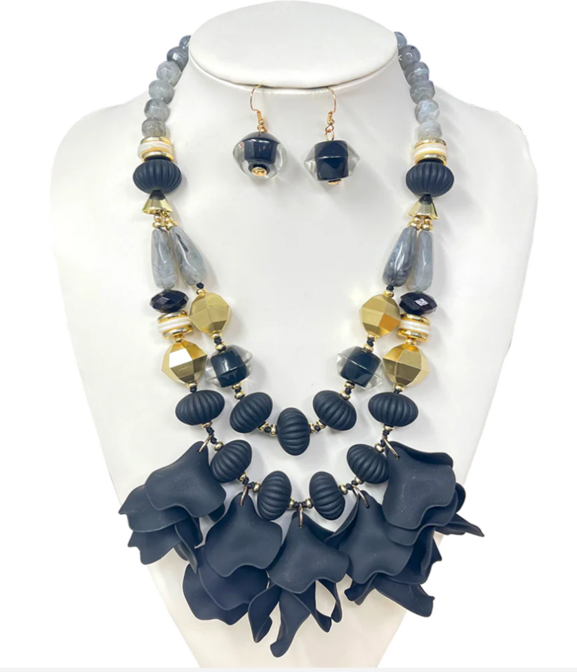 Gold Black Necklace Set