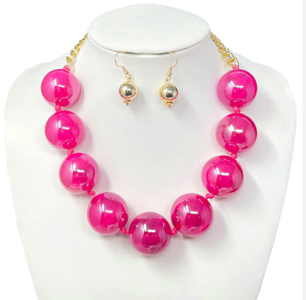 Ball necklace set