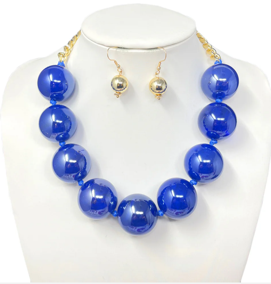 Ball necklace set